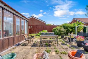 Photo 25- click for photo gallery